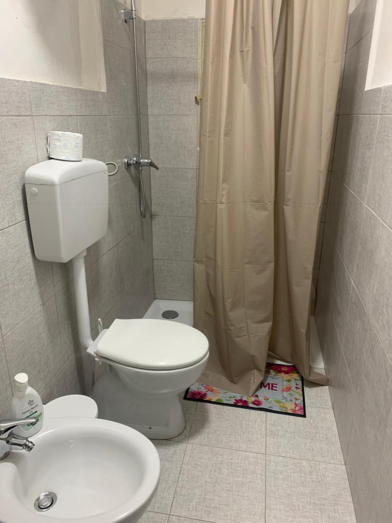 Casa Vacanze Emiliana Ragusa Luaran gambar